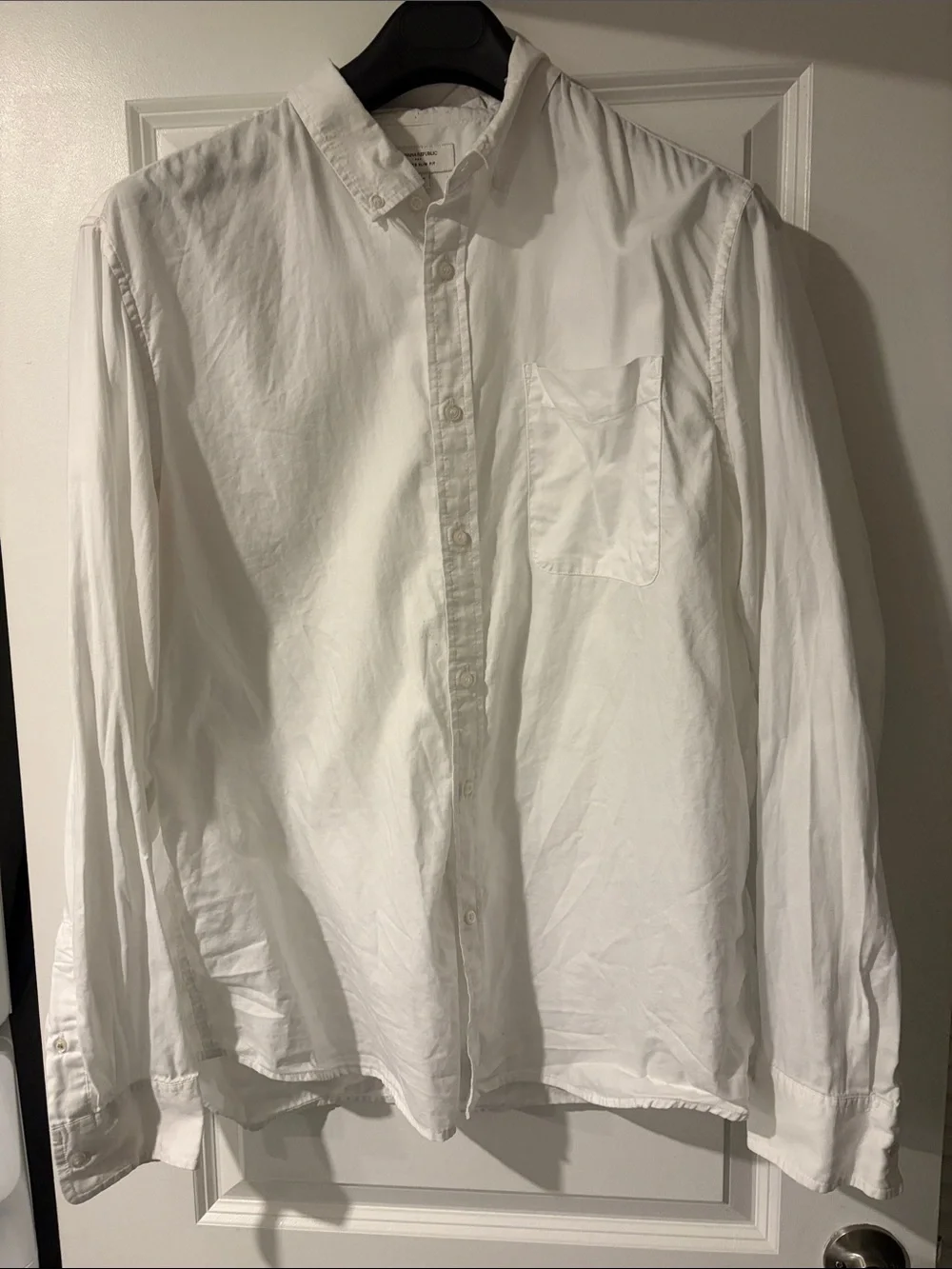 Banana Republic Classic Men's White Oxford Slim Button-Down Shirt